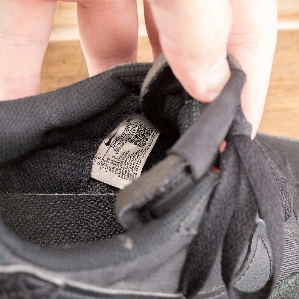 Nike Waffle Debut Triple Black Athletc Shoes Mens 6.5 Wmns 8 Sneakers DH9522-002 - Picture 6 of 8